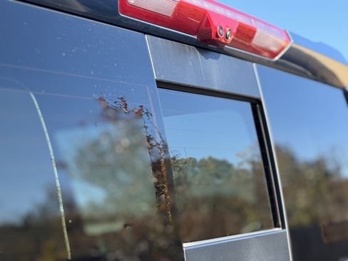 Used 2025 GMC Sierra 2500 Denali Ultimate image 28