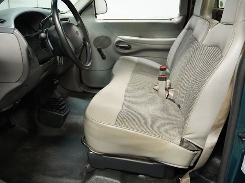 Used 1998 Ford F150 XL image 29