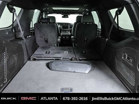 Used 2024 GMC Yukon XL Denali image 34
