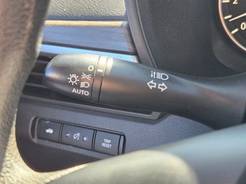 Used 2023 Nissan Altima 2.5 SV image 31