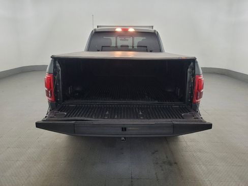 Used 2015 Ford F150 Lariat w/ Equipment Group 501A Mid AWD/4WD image 29