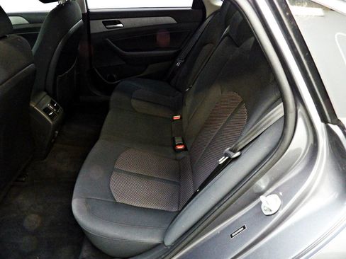 Used 2019 Hyundai Sonata SEL image 10