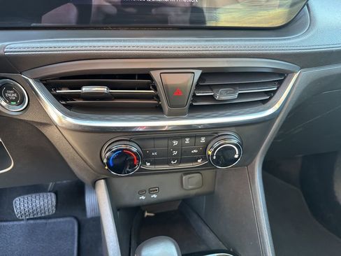 Used 2024 Buick Encore GX Preferred w/ Comfort Package image 35