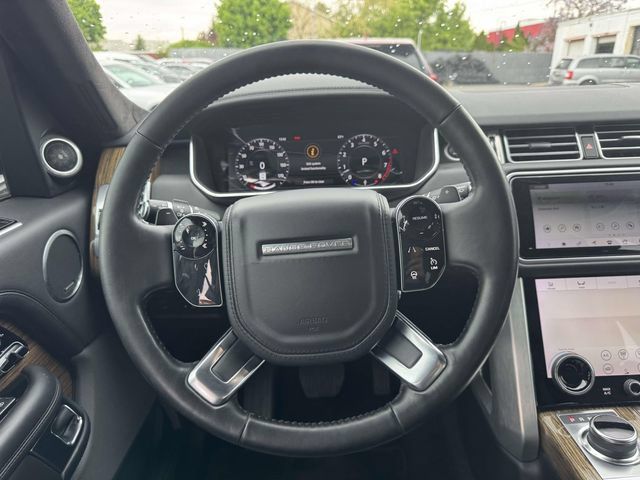 Used 2019 Land Rover Range Rover Supercharged AWD/4WD image 20