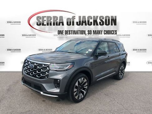 Used 2026 Ford Explorer Platinum w/ LUX Leather Package image 5