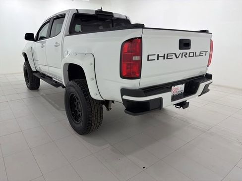 Used 2022 Chevrolet Colorado LT w/ LT Convenience Package image 3