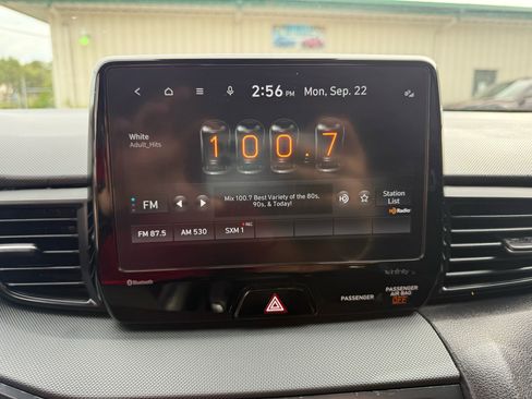 Used 2022 Hyundai Veloster N image 28