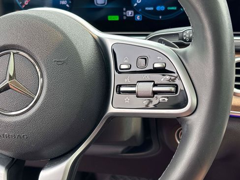 Used 2020 Mercedes-Benz GLE 450 4MATIC image 22