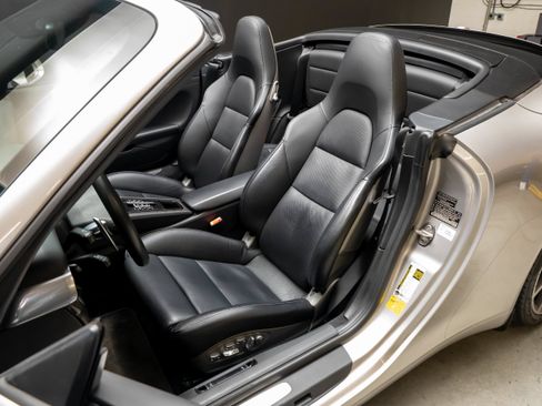 Used 2013 Porsche 911 Carrera S RWD image 5