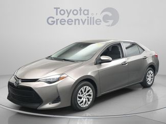 Used 2019 Toyota Corolla LE video 1