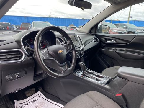 Used 2019 Chevrolet Equinox LT w/ LPO, Floor Liner Package image 8