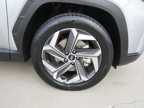 Used 2024 Hyundai Tucson Limited image 10