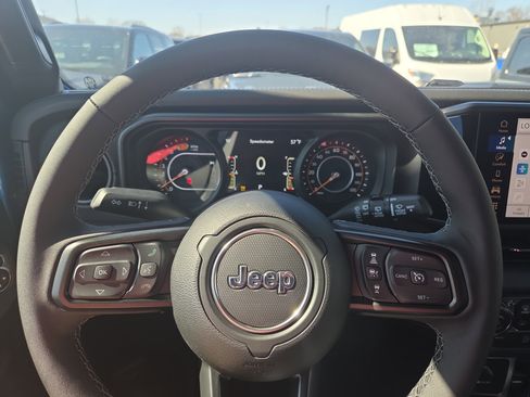 New 2026 Jeep Wrangler Unlimited Rubicon image 9