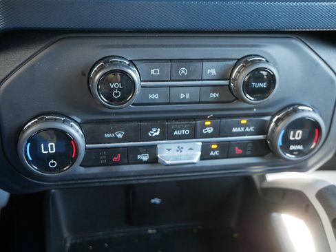 Certified 2023 Ford Bronco Outer Banks AWD/4WD image 12
