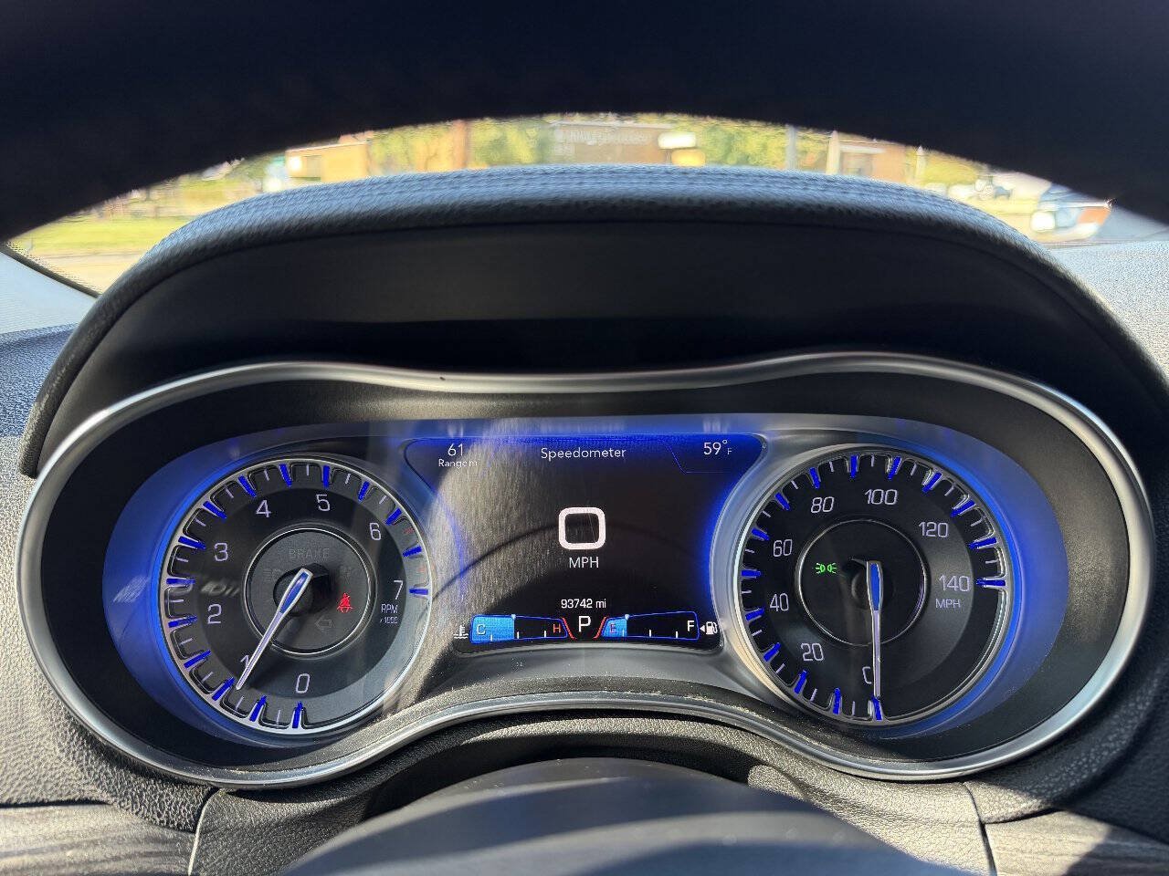 Used 2017 Chrysler 300 Limited RWD image 12