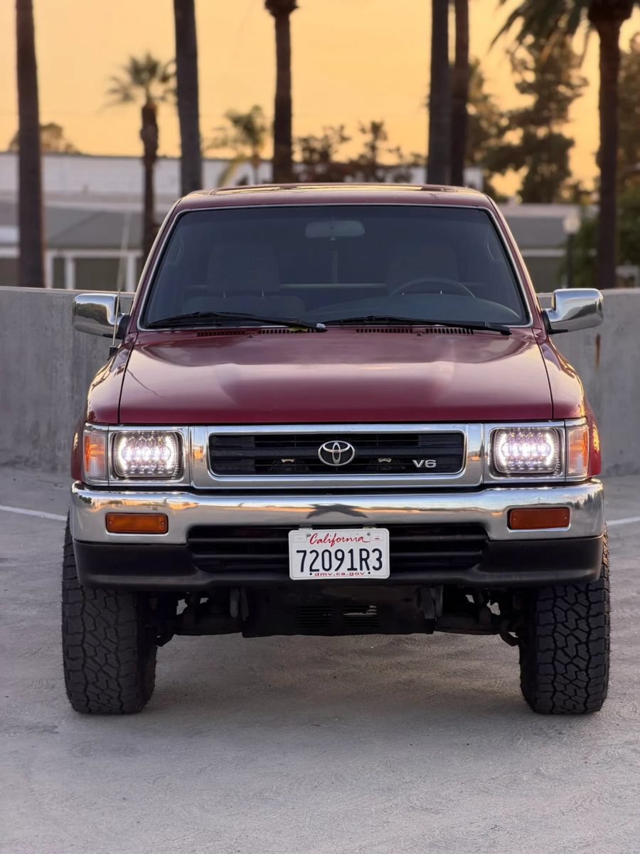 Used 1992 Toyota Pickup SR5 AWD/4WD image 5