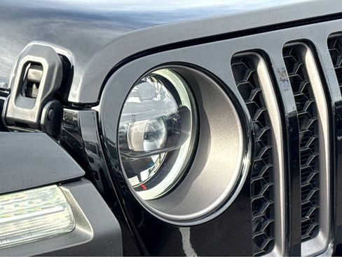 Used 2023 Jeep Wrangler Unlimited Rubicon 4xe image 5