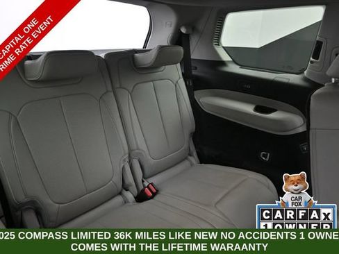 Used 2023 Jeep Grand Cherokee L Overland AWD/4WD image 24