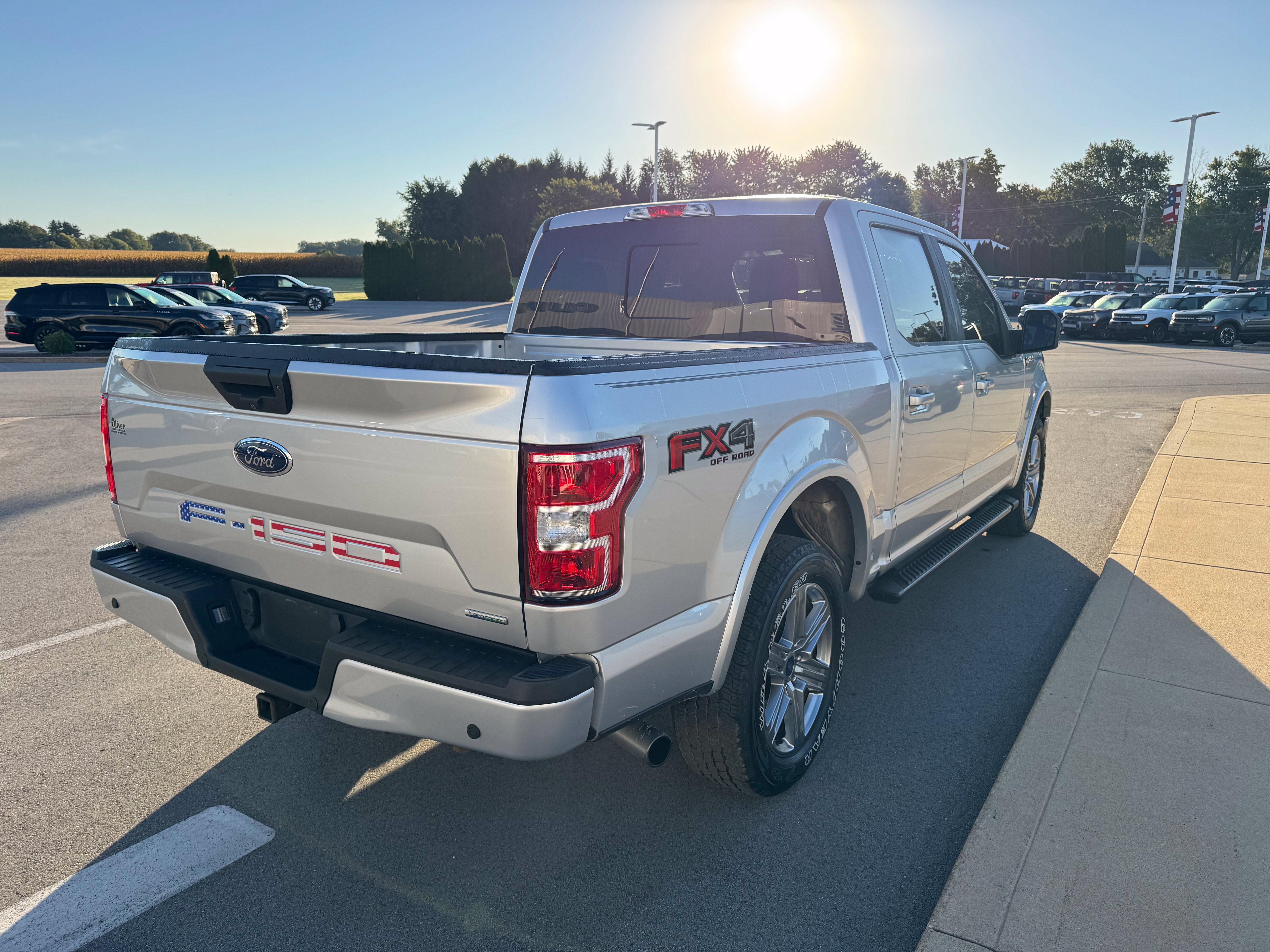 Used 2019 Ford F150 XLT w/ Equipment Group 302A Luxury AWD/4WD image 7
