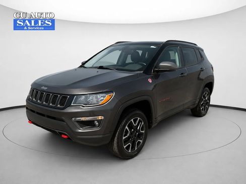 Used 2020 Jeep Compass Trailhawk AWD/4WD image 3