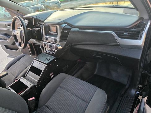 Used 2017 Chevrolet Tahoe 2WD w/ Remote Keyless Entry Package image 27