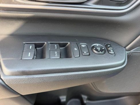 Used 2021 Honda CR-V EX-L image 17