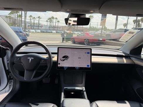 Used 2022 Tesla Model 3 RWD image 24