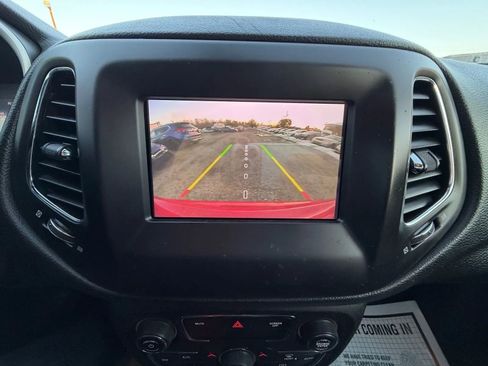 Used 2019 Jeep Compass Latitude w/ Popular Equipment Group image 19