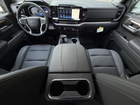 New 2026 Chevrolet Silverado 1500 RST AWD/4WD image 10