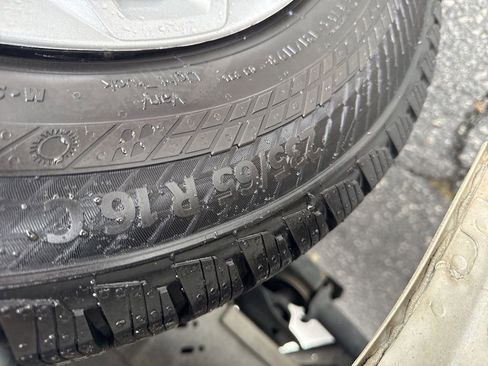 Used 2023 Ford Transit 250 Low Roof w/ Exterior Upgrade Package image 25