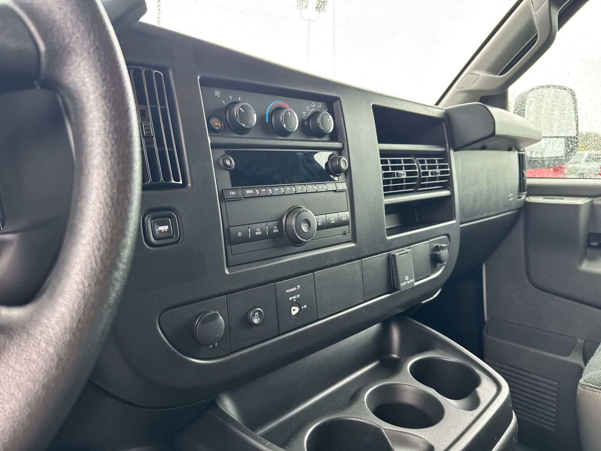 Used 2025 Chevrolet Express 2500 w/ Driver Convenience Package RWD image 11