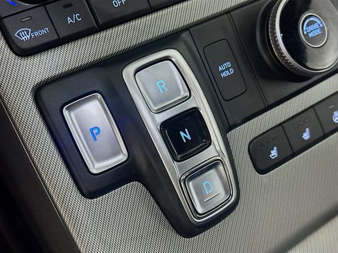 Used 2023 Hyundai Palisade SEL w/ Premium Package image 25