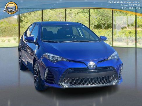 Used 2018 Toyota Corolla SE image 3