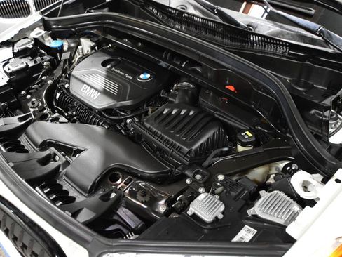 Used 2019 BMW X1 xDrive28i w/ M Sport Package AWD/4WD image 44