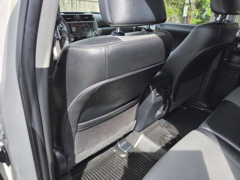 Used 2022 Toyota 4Runner SR5 Premium w/ Moonroof Package RWD image 19