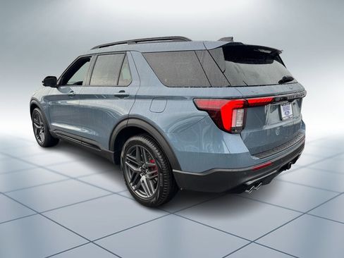 New 2026 Ford Explorer ST w/ Sun And Sound Package image 5