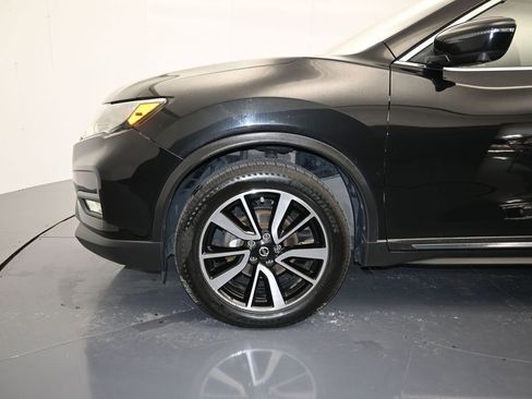 Used 2019 Nissan Rogue SL AWD/4WD image 9