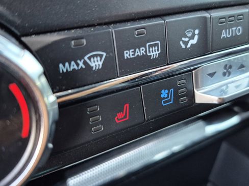 Used 2021 Ford F150 Lariat AWD/4WD image 34