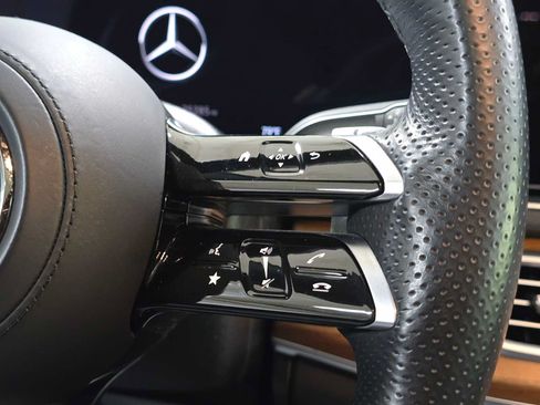 Used 2024 Mercedes-Benz GLE 350 4MATIC image 28