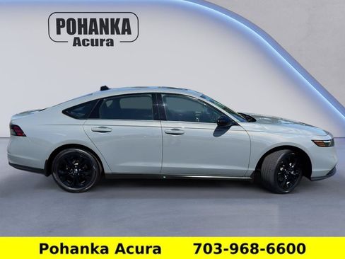 Used 2025 Honda Accord SE image 8