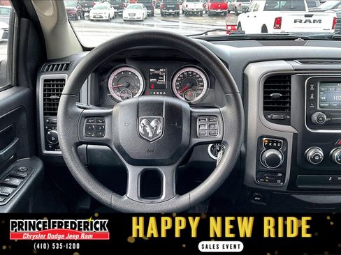 Used 2015 RAM 1500 Express image 5