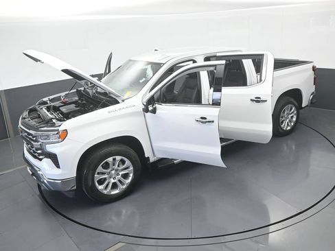 Used 2023 Chevrolet Silverado 1500 LTZ w/ Technology Package RWD image 76