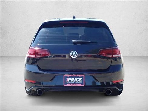 Used 2018 Volkswagen GTI SE FWD image 3