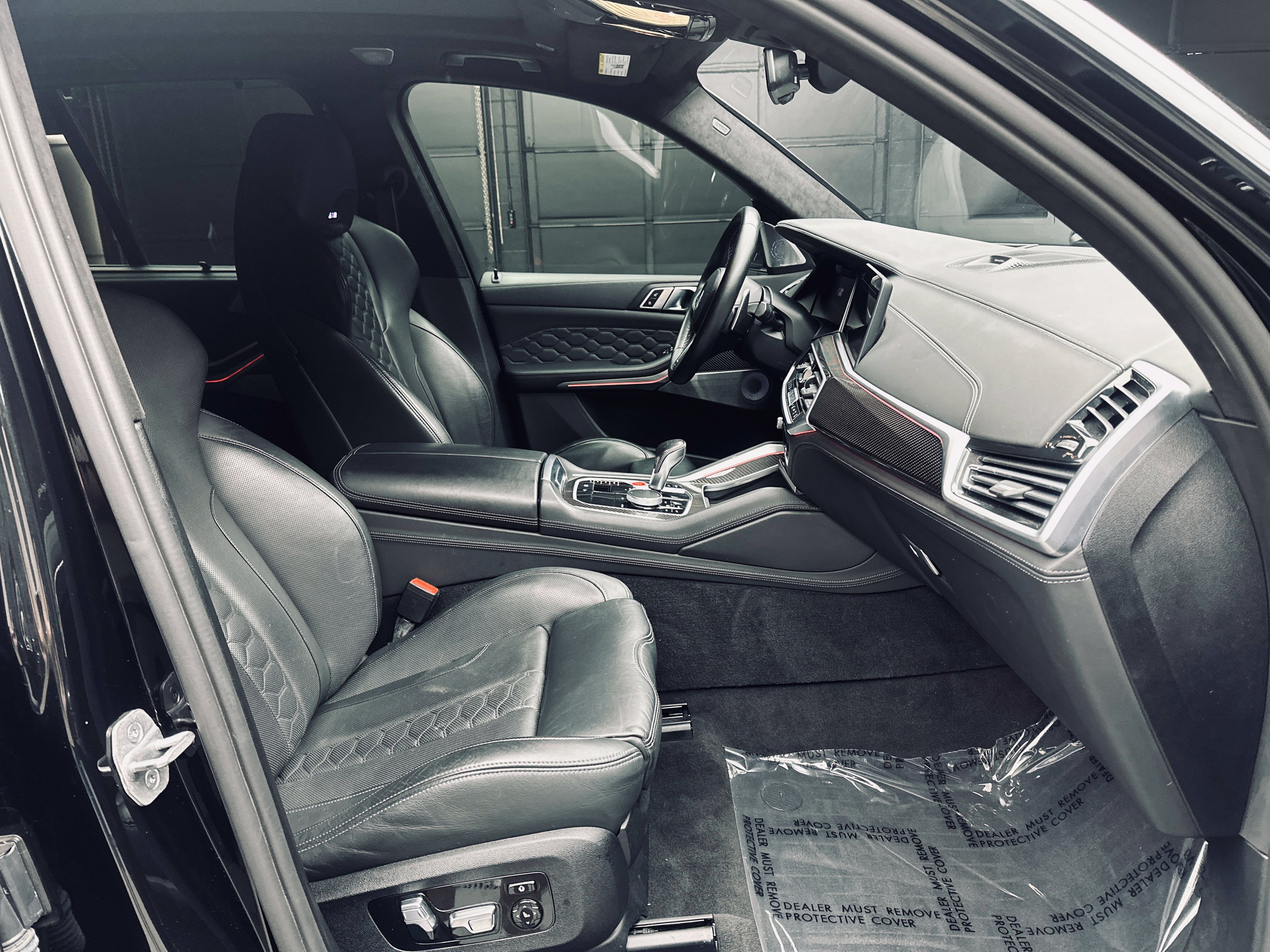 Used 2022 BMW X5 M w/ Competition Package AWD/4WD image 17