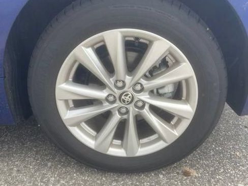 Used 2026 Toyota Corolla SE FWD image 10