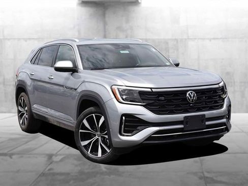 Certified 2024 Volkswagen Atlas Cross Sport SEL Premium R-Line AWD/4WD image 2