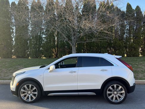 Used 2019 Cadillac XT4 Premium Luxury image 42