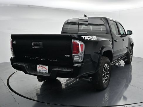 Used 2023 Toyota Tacoma TRD Sport AWD/4WD image 6