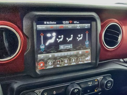 Used 2021 Jeep Wrangler Unlimited Rubicon AWD/4WD image 14