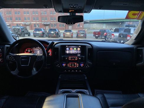 Used 2015 GMC Sierra 1500 Denali image 16